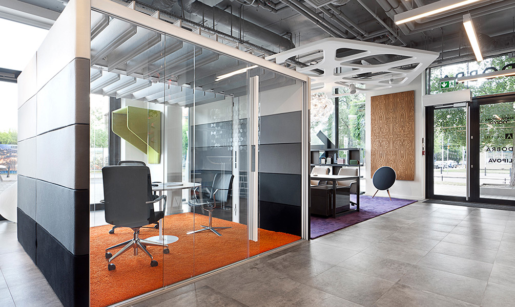 Air 3 showroom office pod