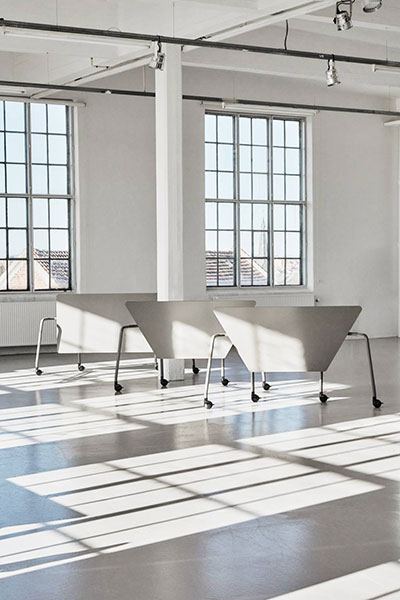 Four Fold table Four Fold trapezoidal tables