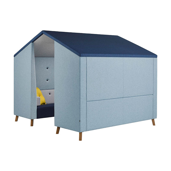 Jensen large Hut