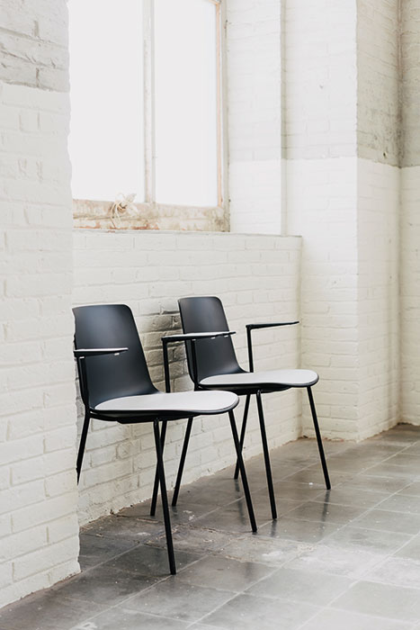 Lottus armchair