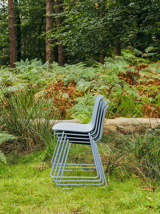 Lottus Two chair Lottus sled stacking chair