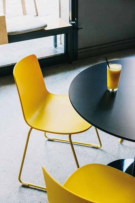 Lottus Two chair Lottus yellow sled chair