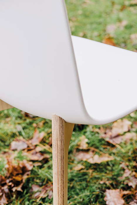 Lottus Wood & Polypropylene chair Lottus Wood legged chair