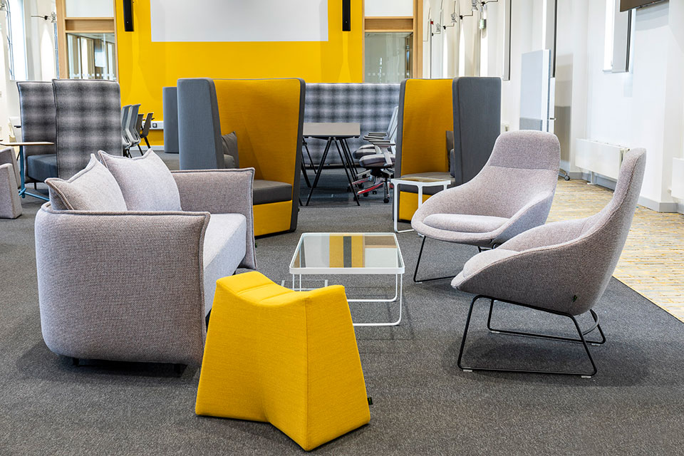 Yellow Pinch stool