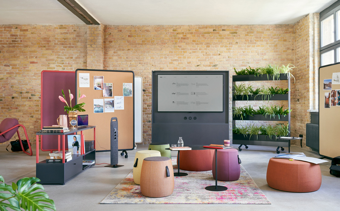 SE:DOT stool