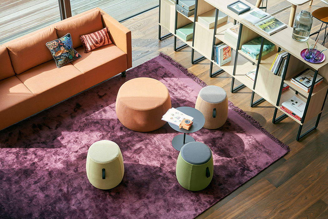 SE:DOT stool