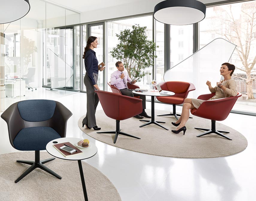 Sweet Spot lounge chairs & tables